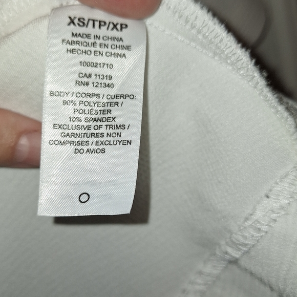 Blazer - Picture 3 of 3